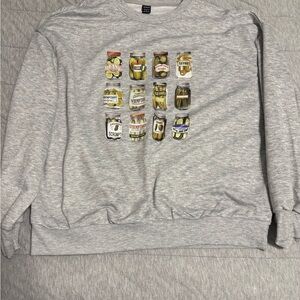 SHEIN Light Gray Crewneck Sweater with Jar Graphic